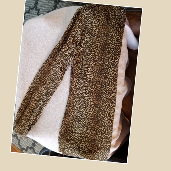 Ann Taylor top M, Paul Harris denim vest S - Picture 5 of 6